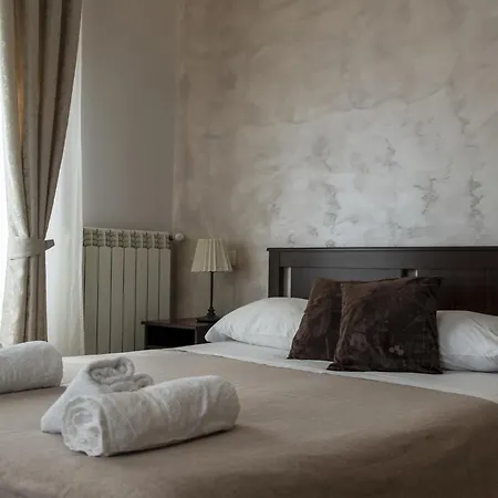 Domus Monasteire Bed & Breakfast Pagani Exterior photo