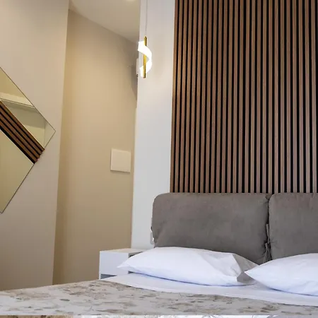 Domus Monasteire Bed & Breakfast Pagani Exterior photo