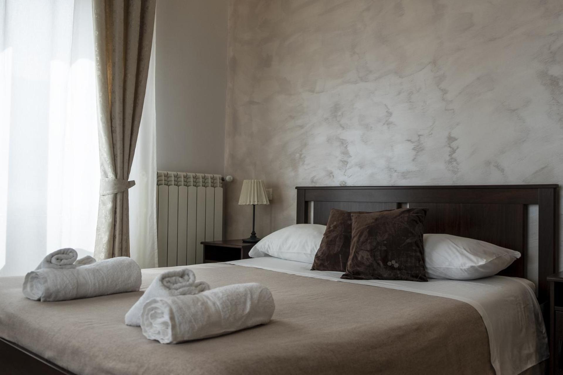 Domus Monasteire Bed & Breakfast 3*