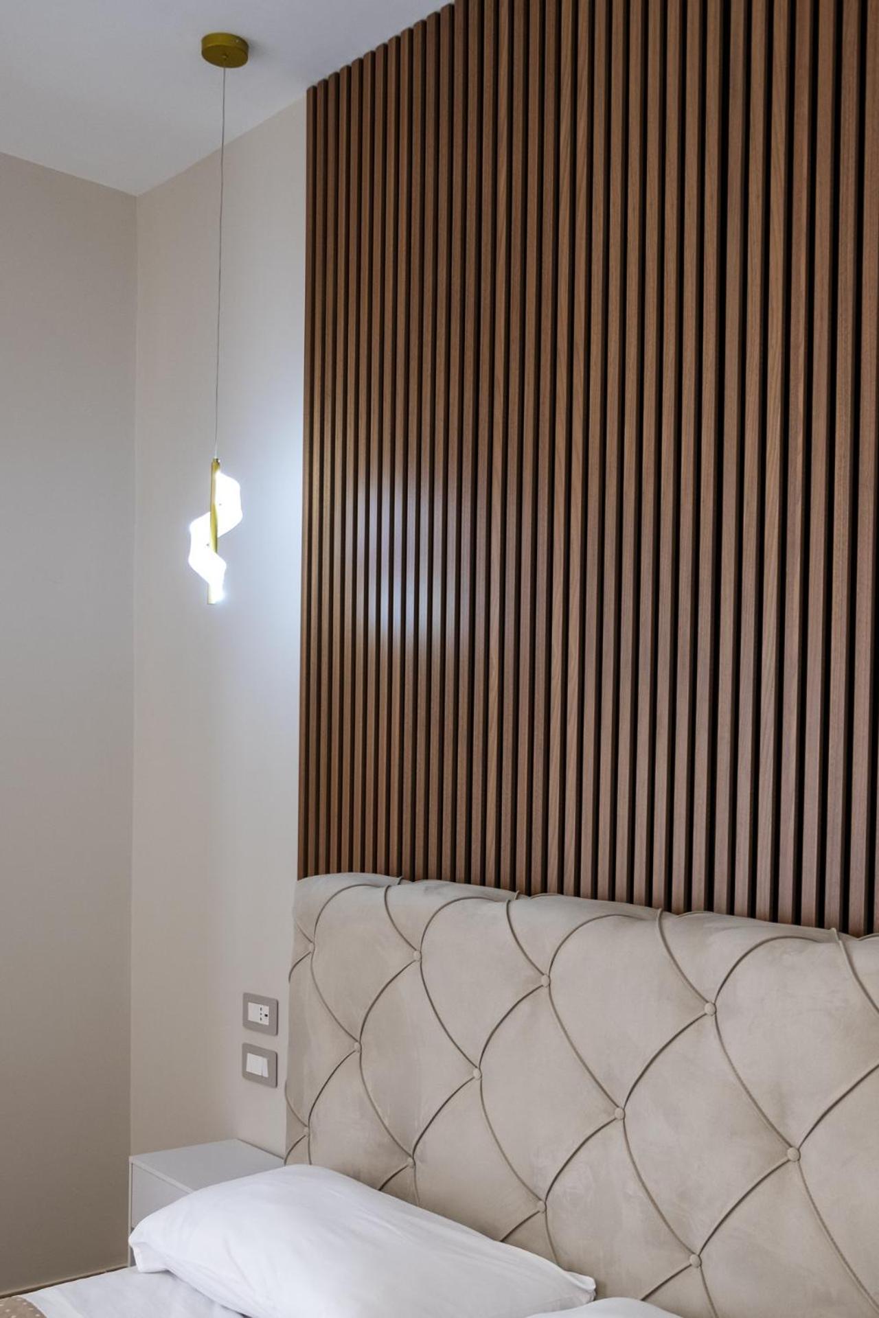 Domus Monasteire Couette-café Pagani